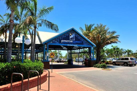 Boulevard Shopping Centre